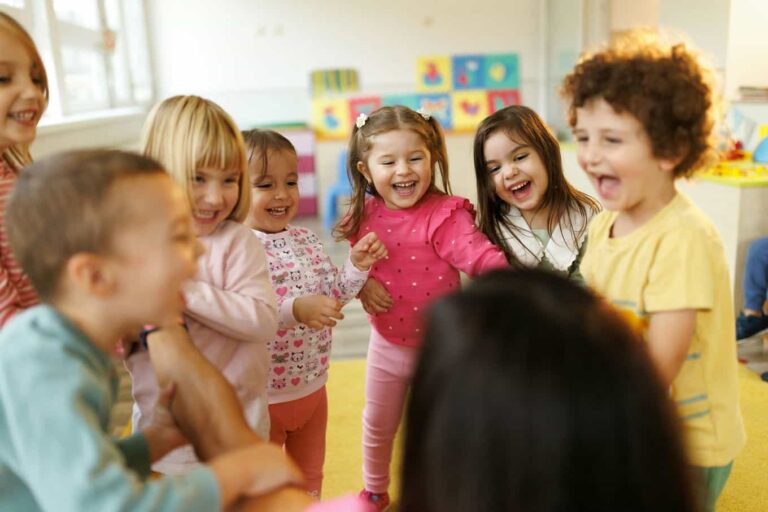 Edukacja przedszkolna oparta na wartościach chrześcijańskich — jak wygląda w codziennej praktyce wychowawczej?